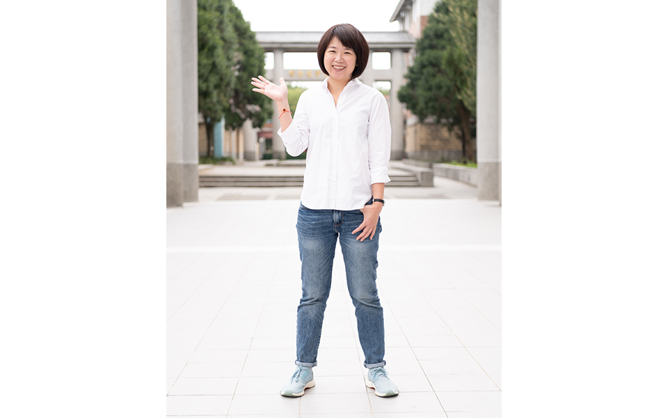 國立暨南國際大學｜從立委到大學講師—為新住民升起希望旗幟的校友林麗蟬